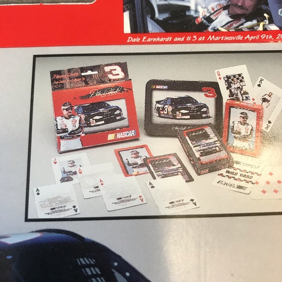 NASCAR Dale Earnhardt Collector Card Tin 2000 NEW - Picture 3 of 14